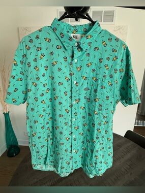 Universal Aqua Short-Sleeve Button-Up Shirt with Yellow Taco Print